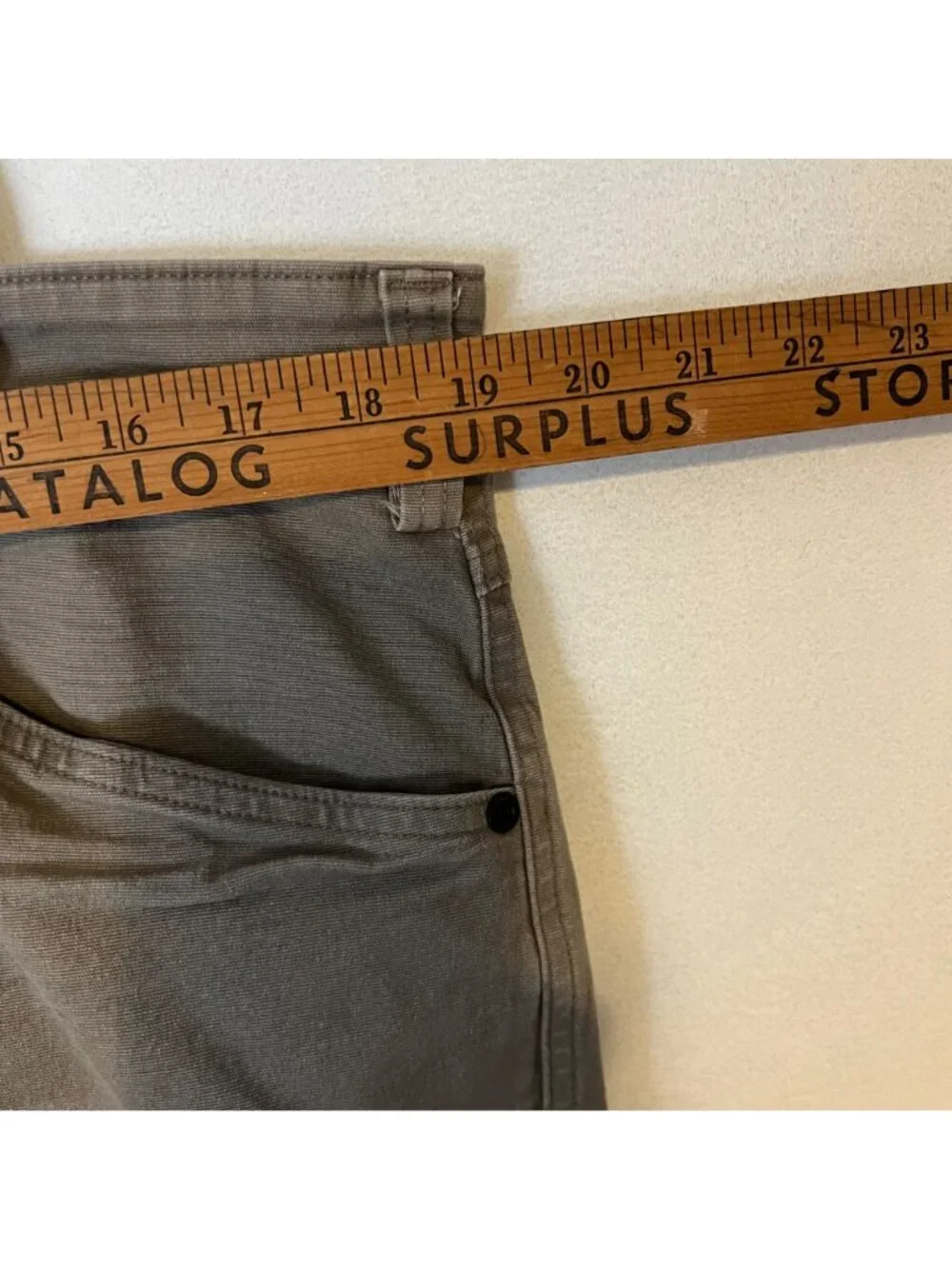 Duluth Cargo Pants Mens 40 x 30 Workwear Tan Flex Fire Hose Zip Pockets Relaxed